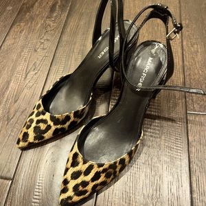 SZ 8 Marc Fisher Black + Leopard Heels